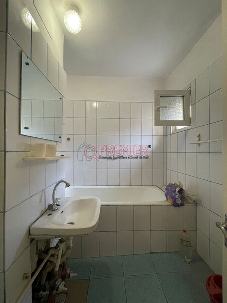 Sos. Giurgiului, plan secund, 3 camere.