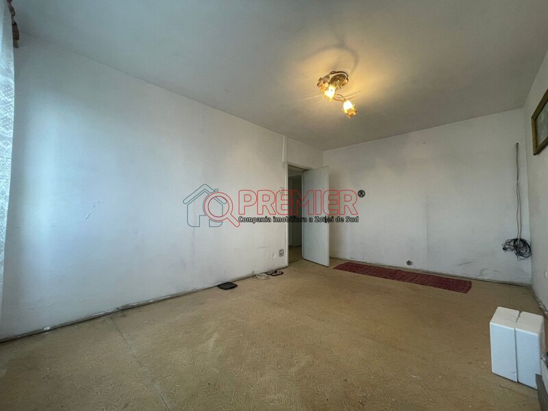 Sos. Giurgiului, plan secund, 3 camere.